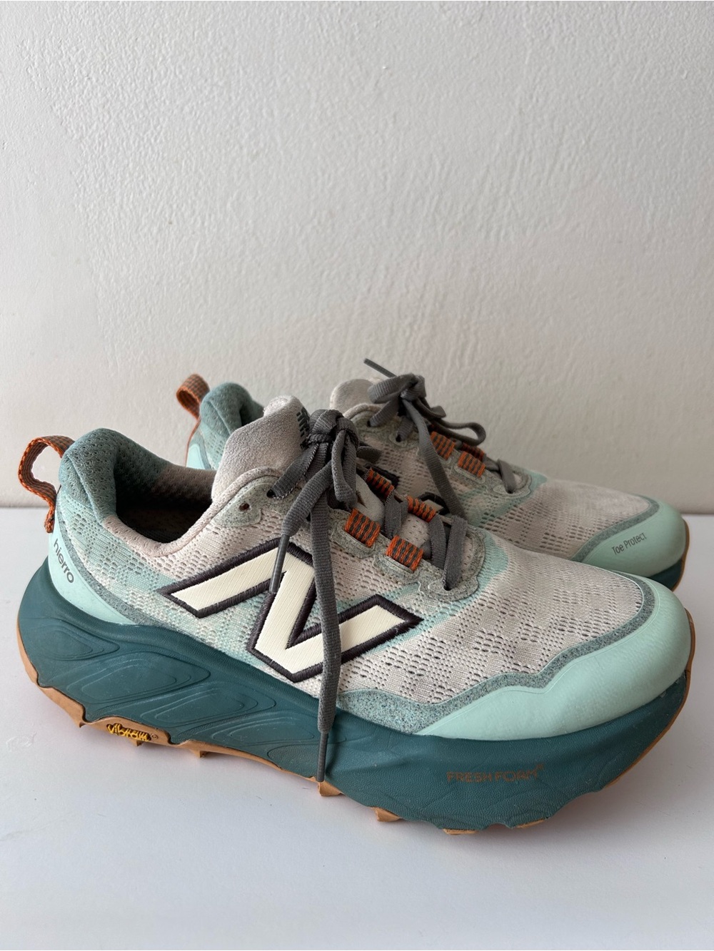 New Balance Green/Teal Trail Sneakers